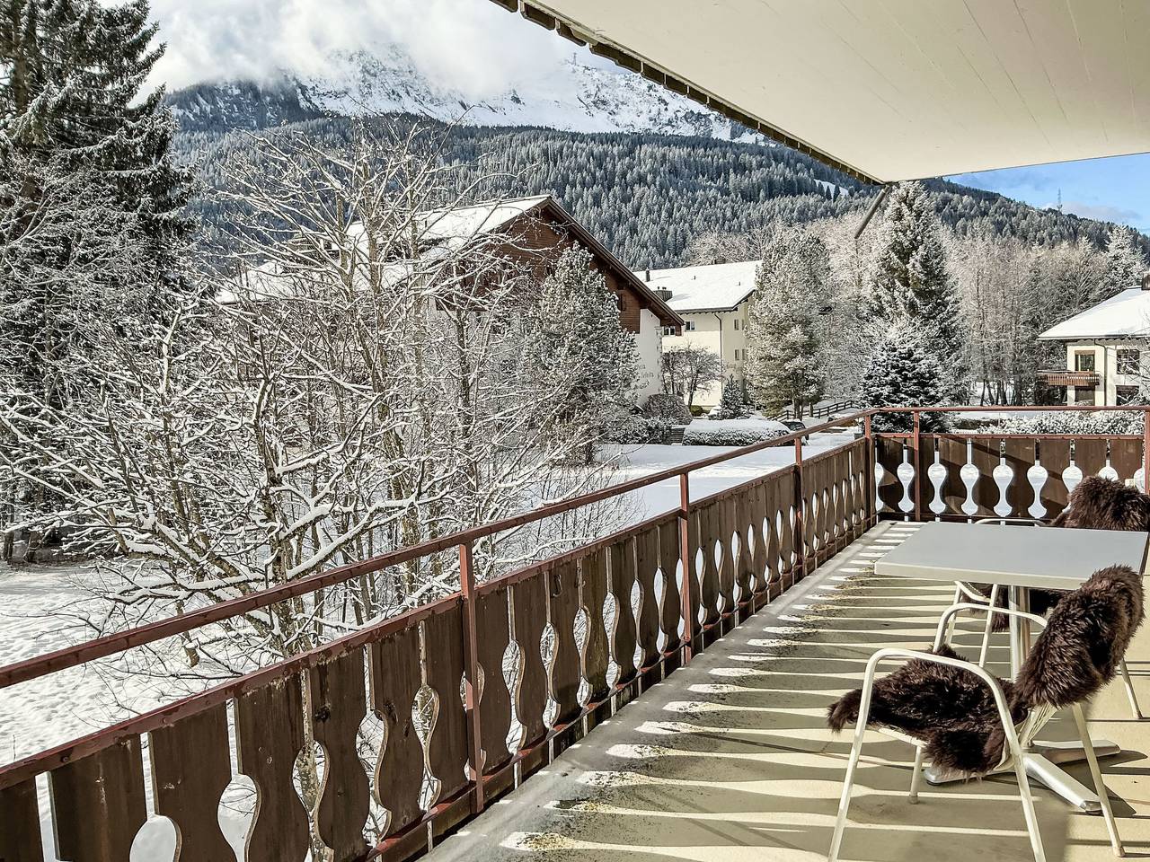 Ganze Wohnung, Paluedaklosters in Klosters-Serneus, Davos Prättigau