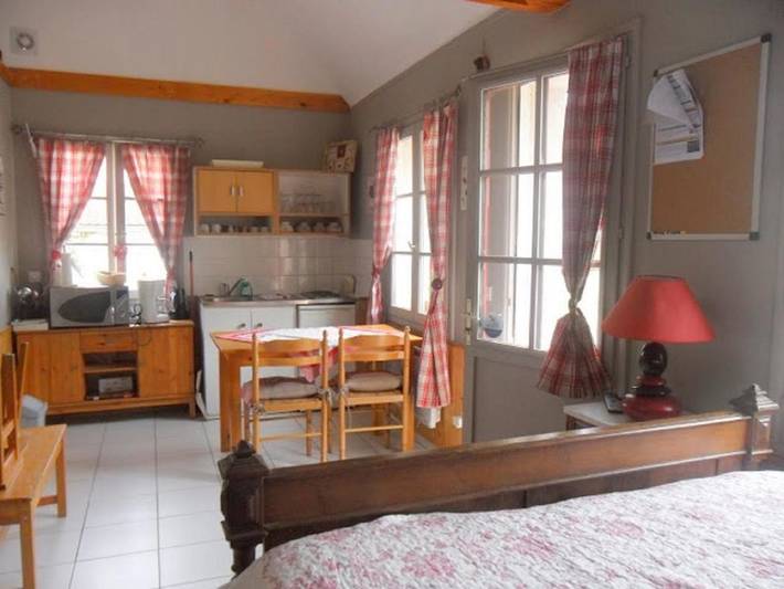 Gîte pour 4 personnes, avec vue et jardin, animaux acceptés à Saint-Pol-sur-Ternoise