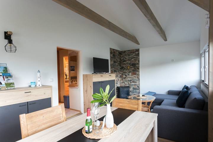 Bungalow für 2 Personen, mit Balkon und Terrasse sowie Garten und Ausblick in Ostthüringen - 2