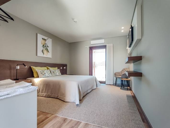 Casa rural para 19 personas, con balcón y jardín en Barcelos - 4