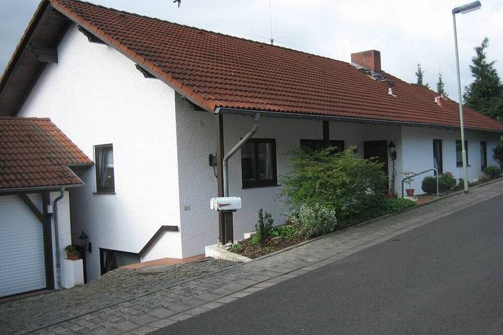 Ferienwohnung für 3 Personen, mit Garten und Terrasse