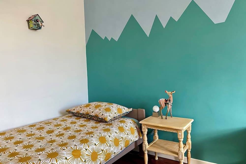 Ganze Wohnung, Stylish Village Retreat – 5 Min to Lake, Surrounded by Mountains & Nature in Bönigen, Verwaltungskreis Interlaken-Oberhasli
