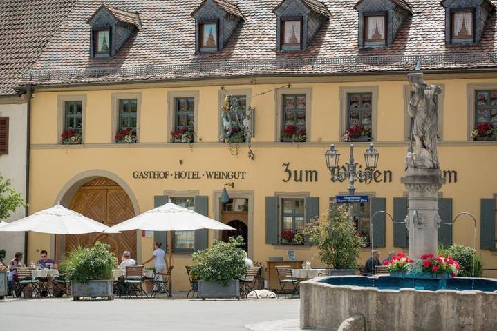 Hotel für 3 Personen, mit Terrasse in Sommerach