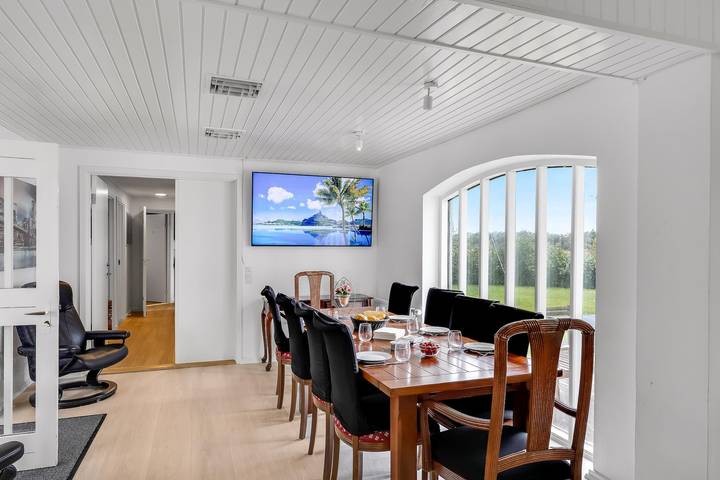 Holiday Home for 10 Guests, 160 m², in Beautiful Surroundings in Hjorring e dintorni