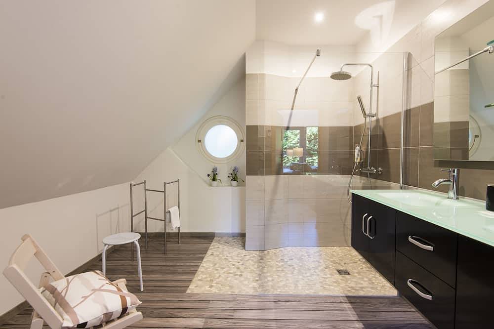 Chambres D'hôtes Avec Accès Piscine et Petit Déjeuner à 15min de Lille in Gondecourt, Lille en omgeving
