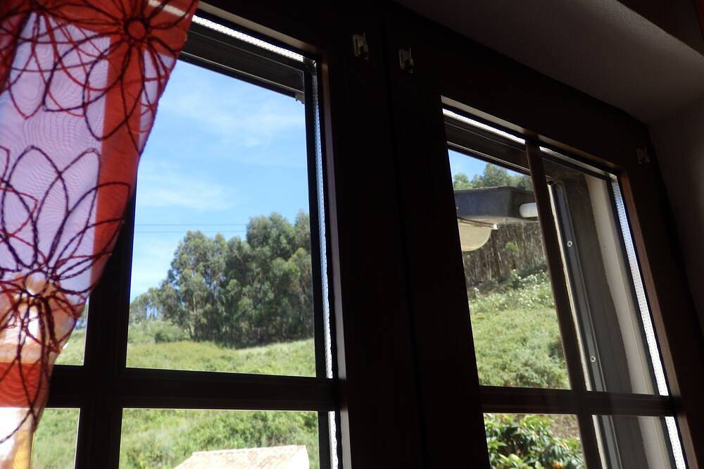 Ganze Wohnung, Ferienhaus / Ferienwohnung in Bordeira, Naturpark Südwest-Alentejo und Costa Vicentina