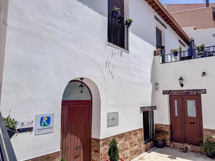 Casa de vacaciones para 18 personas, con terraza además de vistas y vistas al lago, Se admiten mascotas en Comarca de Baza - 2