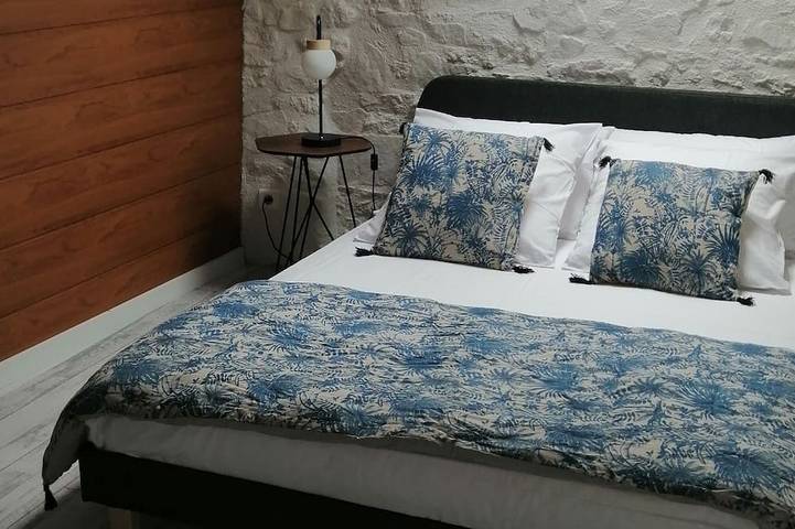 Location de vacances pour 6 personnes, avec jardin à Le Tablier - 2