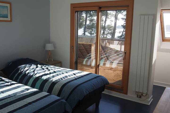 Location de vacances pour 12 personnes, avec sauna ainsi que jardin et jacuzzi à Locoal-Mendon - 4