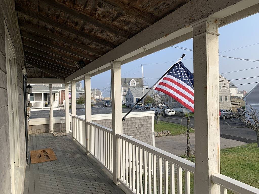 Waterfront home for family getaways in Scituate, Massachusetts