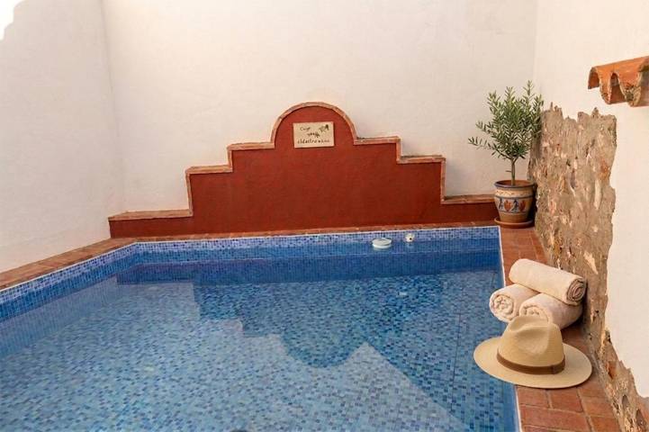 Casa rural para 14 personas, con balcón y piscina en Valle del Guadiato