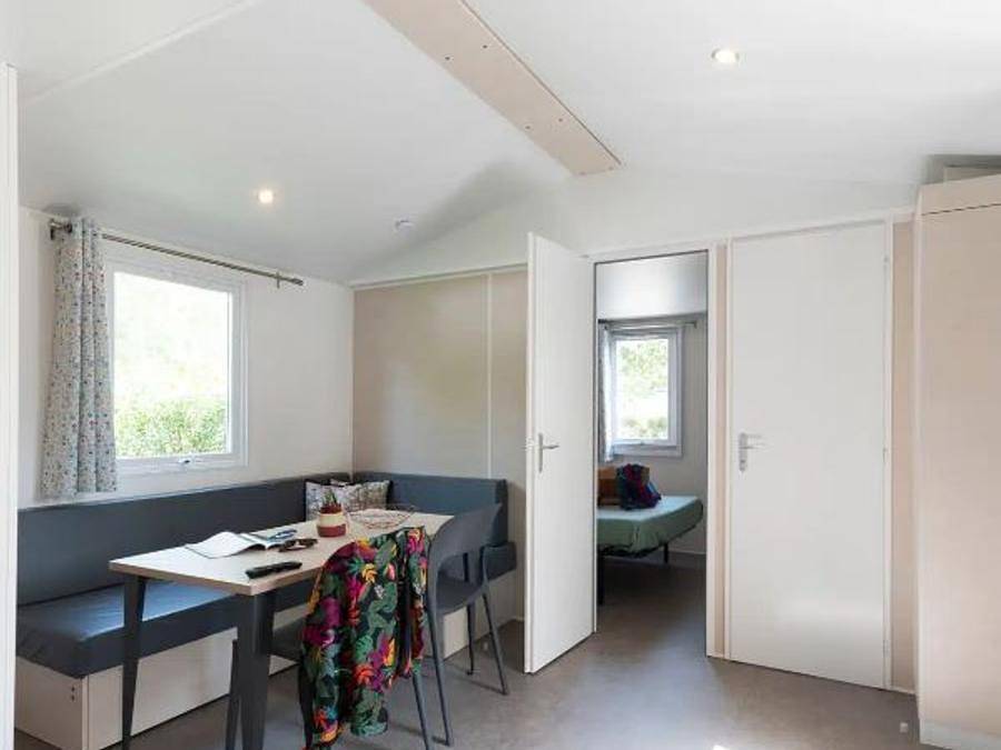 Camping du Jard  - Mobilhome 4 personnes - 2 chambres - 4 personnes in La Tranche-sur-Mer, Vendée