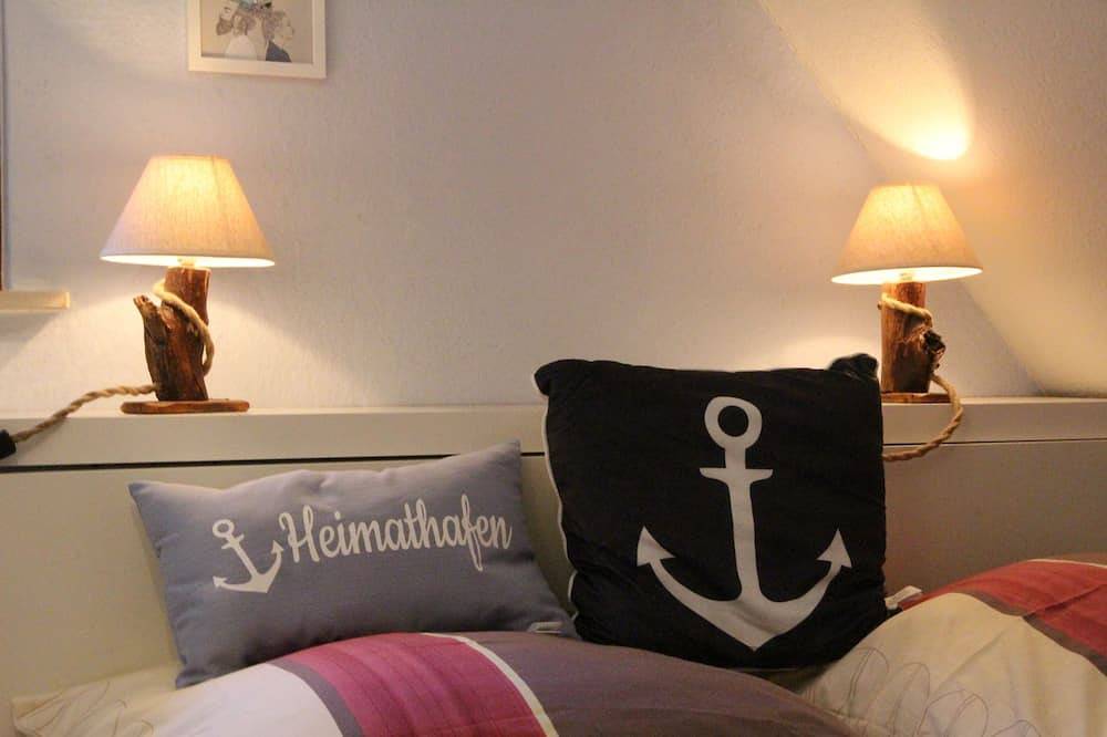 Ferienhaus Ankerherz - Das Haus am Meer, 50 m zum Strand & 800 qm großer Garten in Ostseebad Wustrow, Wustrow