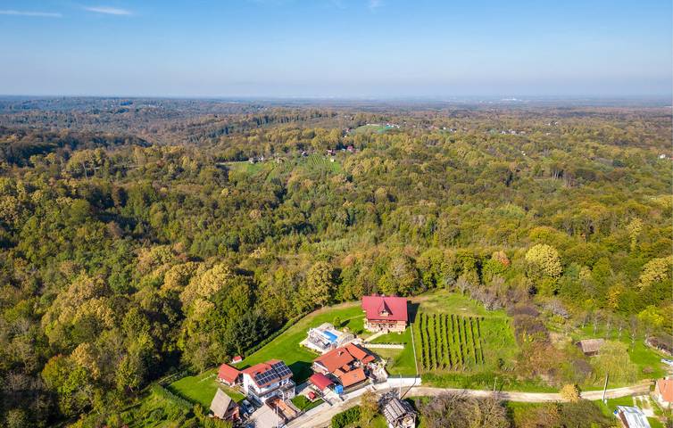 Ferienhaus für 6 Personen, mit Garten und Pool sowie Ausblick - 1