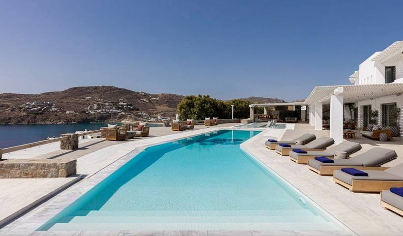 Villa pour 34 personnes, avec vue sur l’océan ainsi que jardin et piscine dans Mykonos