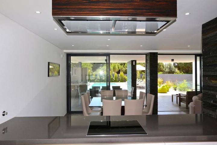 Villa para 12 pessoas, com terraço e jardim em Vilamoura