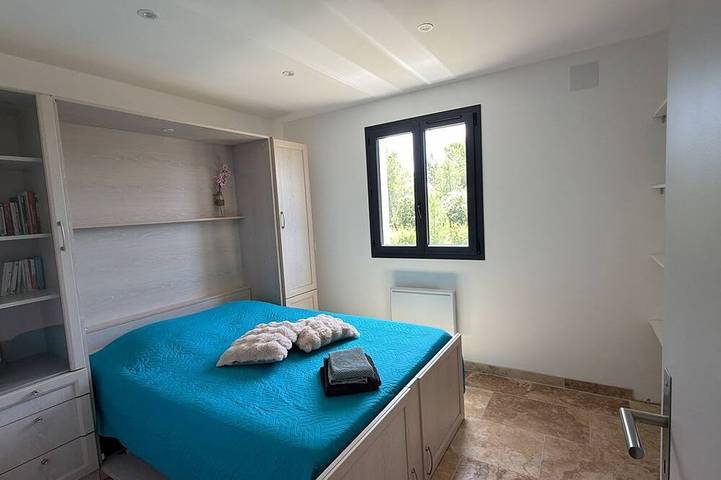 Location de vacances pour 4 personnes à La Bastidonne - 3