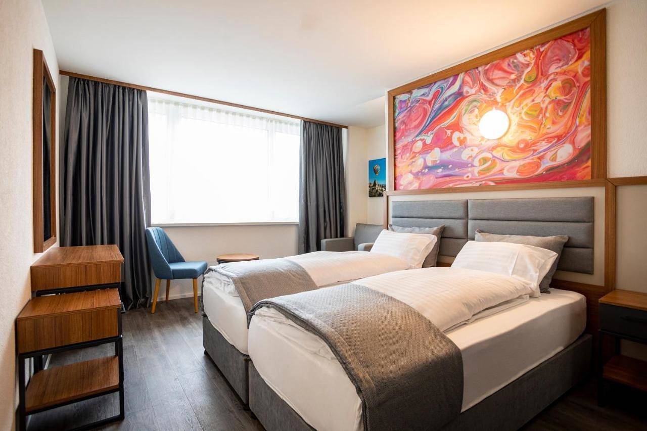Apartamento entero, Swas by Livingdowntown in Zürich 48 Altstetten, Zúrich