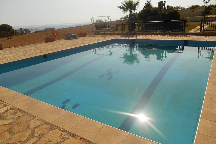 Apartament wakacyjny dla 4 osób, z taras i ogród oraz jacuzzi i basen, zwierzęta dozwolone w Sfakia