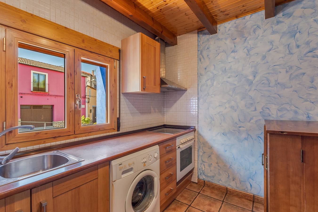 Casa rural 'El Alarife' con vistas a la montaña, Wi-Fi y aire acondicionado in Sediles, Provincia de Zaragoza