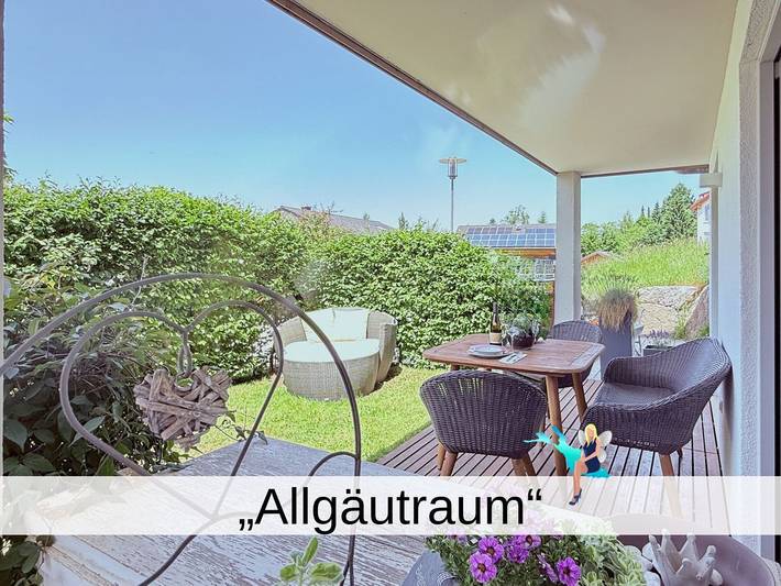 Ferienwohnung für 4 Personen, mit Whirlpool und Terrasse sowie Garten und Ausblick in Scheidegg