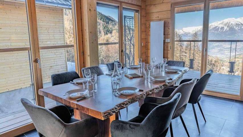 Chalet pour 17 personnes, avec balcon à Les Orres