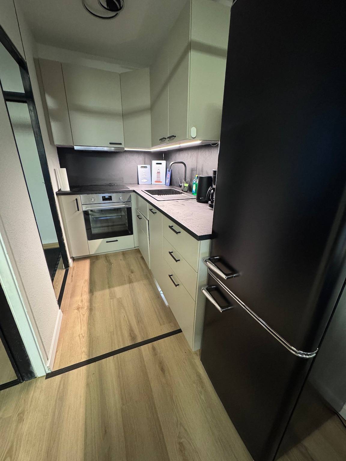 Ganze Wohnung, Apartment „Blau am Meer“ mit Meerblick, Balkon und Wlan in Sierksdorf, Ostholstein