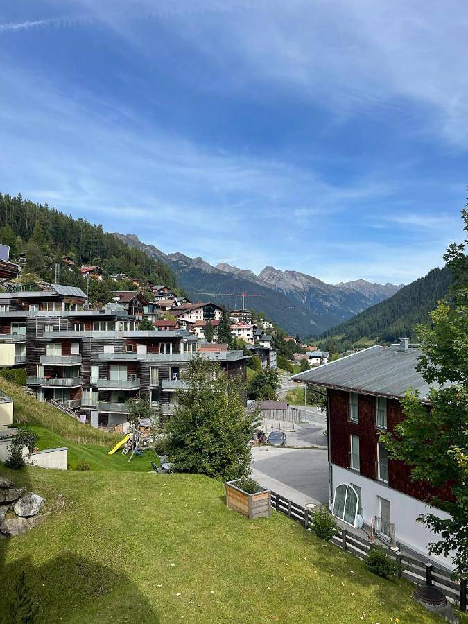 Chambre d’hôte pour 2 personnes, avec vue et terrasse ainsi que jardin et sauna à Sankt Anton am Arlberg - 2