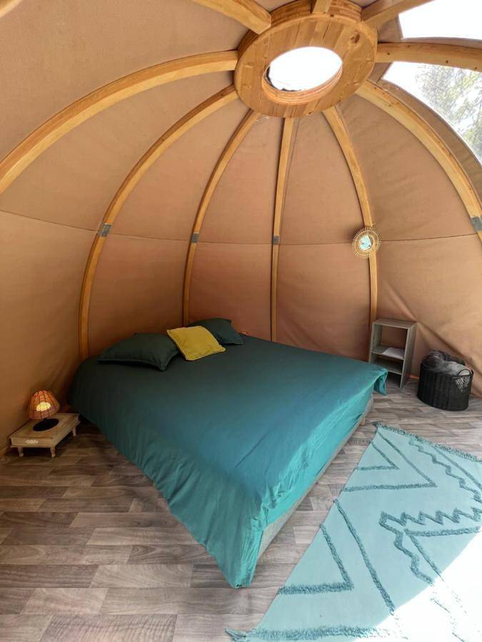 Gîte pour 2 personnes, avec Terrasse ainsi que Jardin et Vue à Mios