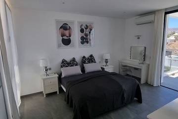 Villa for 6 People in Mojones, Tías, Photo 4