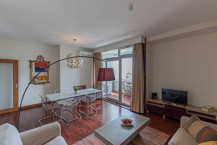 Apartamento de férias para 6 pessoas, com varanda em Ramalde