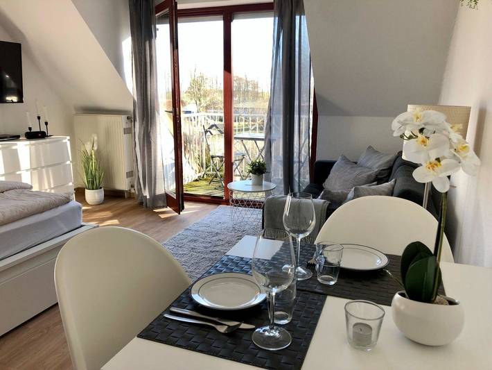 Ferienwohnung für 2 Personen, mit Balkon und Garten in Gustow
