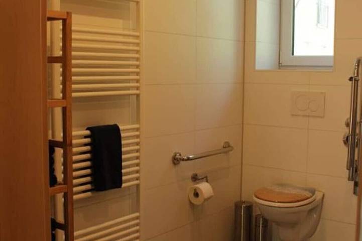 Ferienwohnung für 6 Personen, mit Terrasse und Garten in Kammeltal - 4