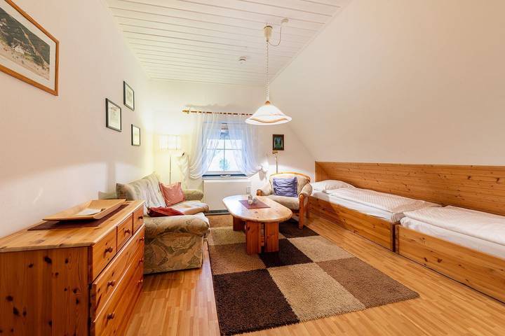 Ferienwohnung für 4 Personen, mit Terrasse und Garten in Ahrenshoop - 3