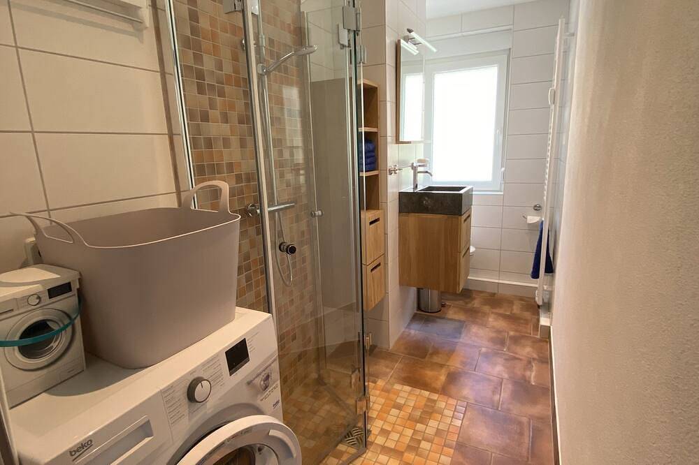 Ganze Wohnung, Nagelneue Ferienwohnung im Erzgebirge, Direkt im Grünen mit Vielen Wanderwegen in Amtsberg, Erzgebirge