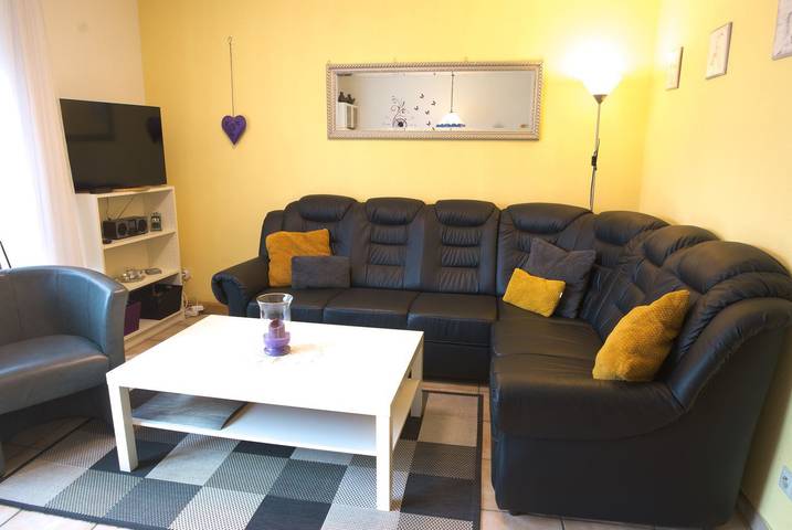 Ferienwohnung für 3 Personen, mit Terrasse und Balkon/Terrasse, mit Haustier in Norden-Norddeich