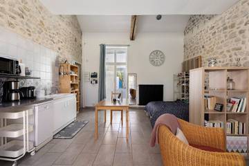 Location De Vacances pour 2 Personnes dans Avrillé-les-Ponceaux, Indre-et-Loire, Photo 3