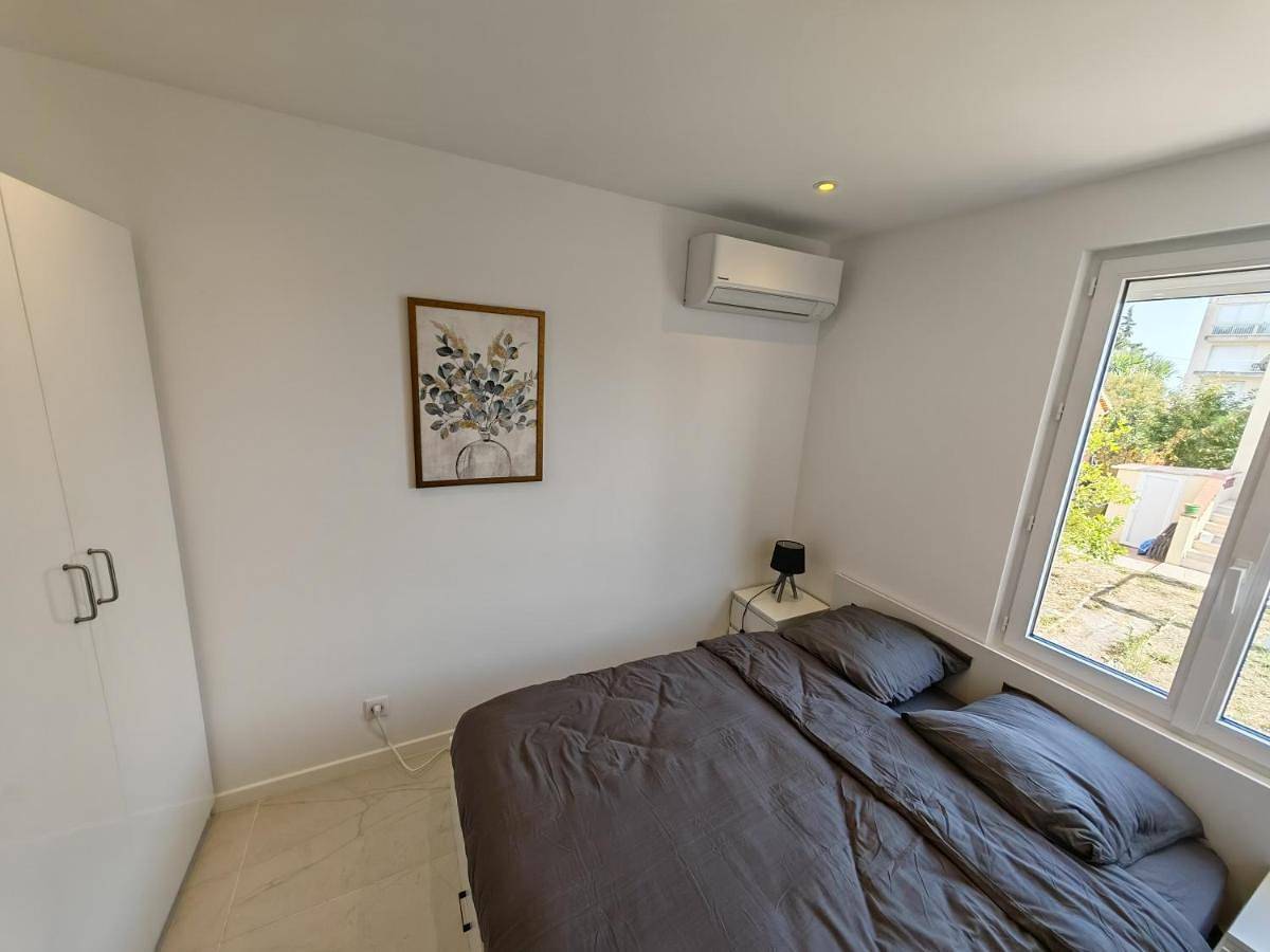 Petite villa climatisée Jardin in Golfe-Juan, Vallauris