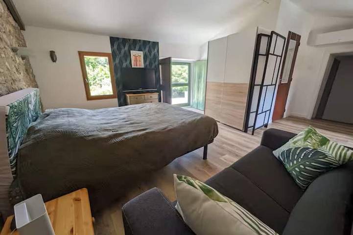 Location de vacances pour 6 personnes à Saint-Roman-de-Malegarde - 3