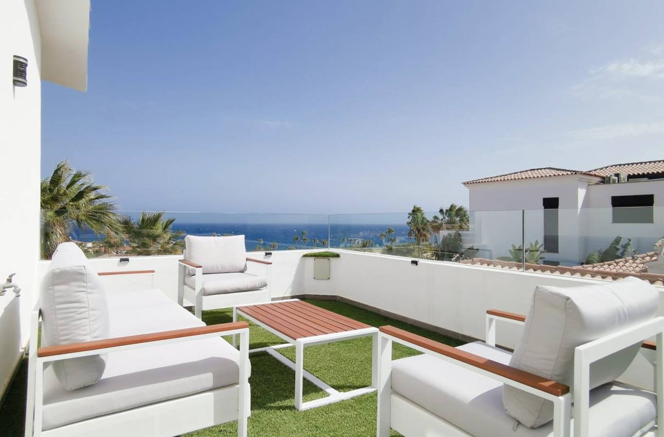 Villa Blanche in Amarilla Golf, San Miguel de Abona