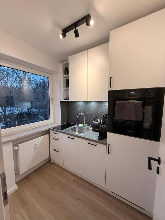 Ganze Wohnung, One-Bedroom Apartment with Balcony in München Giesing, München