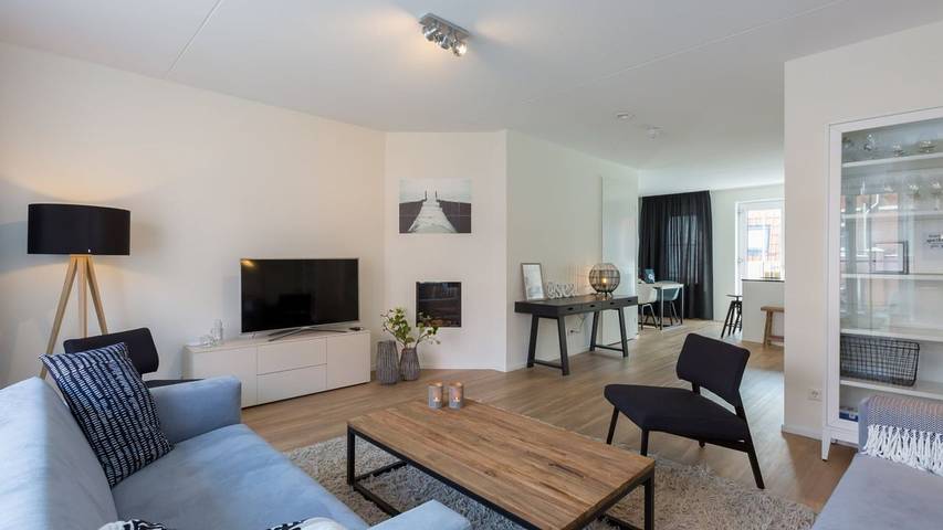 Appartement voor 7 personen, met sauna en tuin in Dishoek