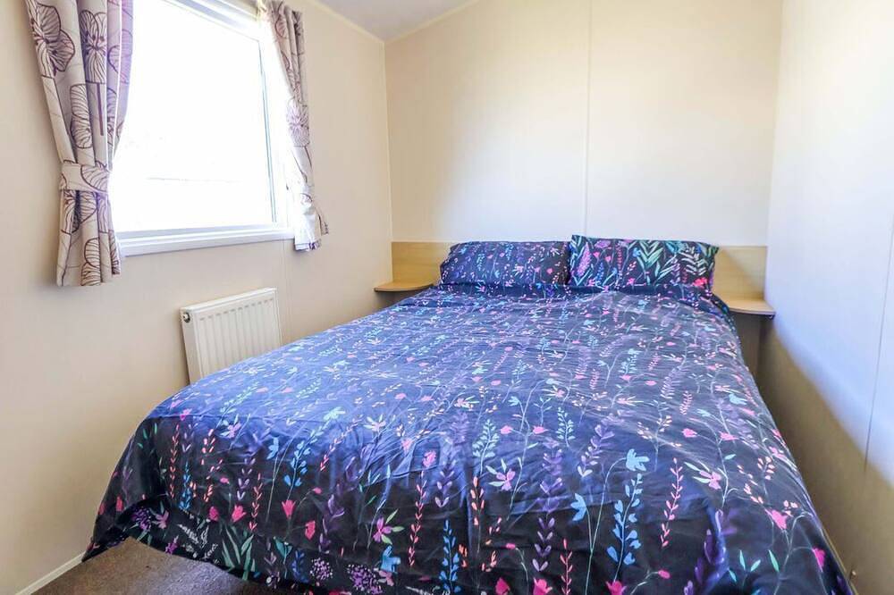 Willerby Aurora B14, Towyn in Towyn, Conwy region