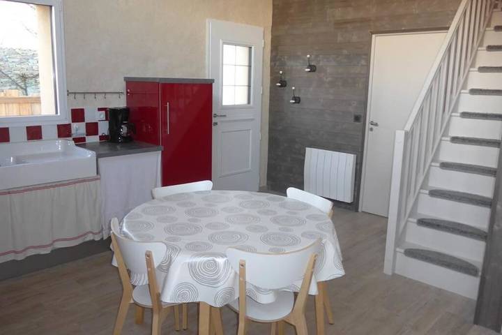Location de vacances pour 4 personnes, avec terrasse à La Boissière-de-Montaigu - 3