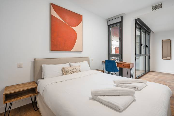 Apartamento entero, The Kings Residence: Business Ready alquiler temporal in San Sebastián de los Reyes, Área Metropolitana de Madrid