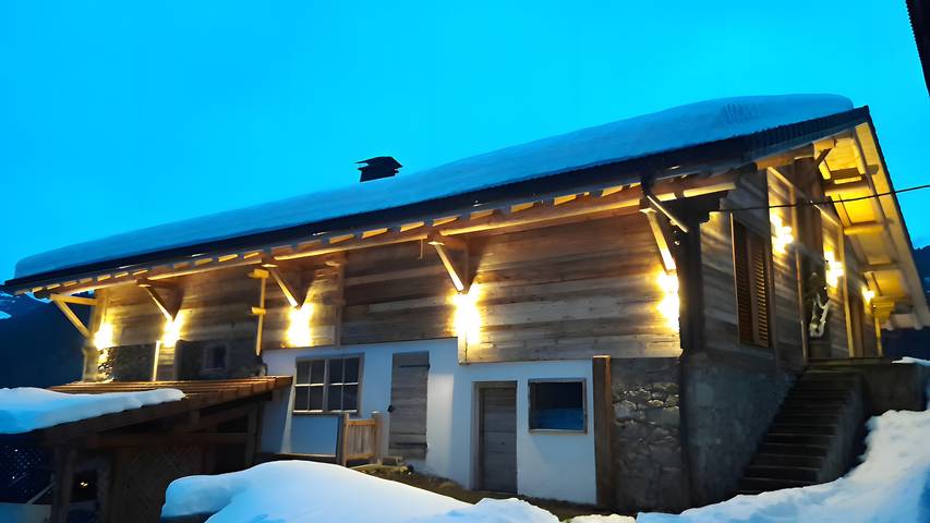 Chalet pour 5 personnes, avec jardin et balcon à Saint-Jean-de-Sixt