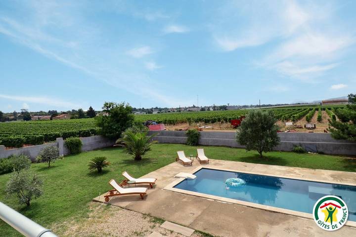 Casa de huéspedes para 2 personas, con jardín y terraza además de piscina y vistas - 1