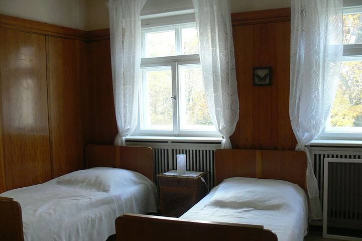 Ferienwohnung für 6 Personen, mit Garten und Terrasse in Jonsdorf - 4