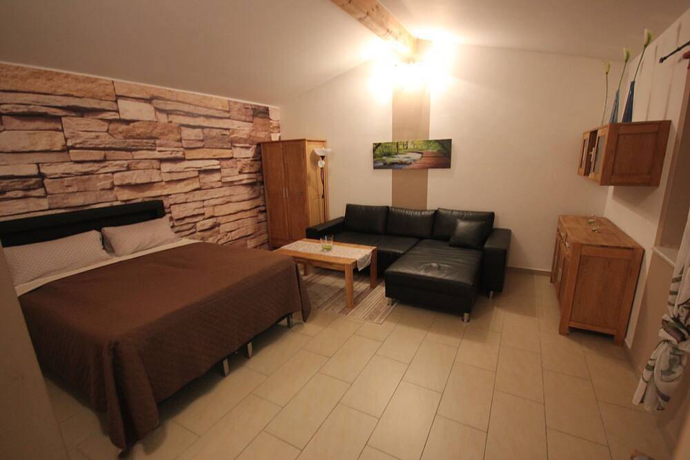 Ganze Wohnung, Gemütliche Ferienwohnung am Grössten Binnensee Deutschlands in Ludorf, Müritz