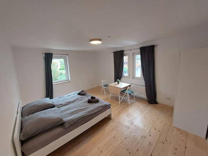 Ferienwohnung für 6 Personen, mit Balkon und Terrasse sowie Ausblick in Siegen - 2